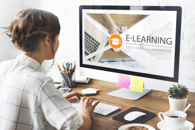 Was sind die Vor- und Nachteile des E-Learnings?