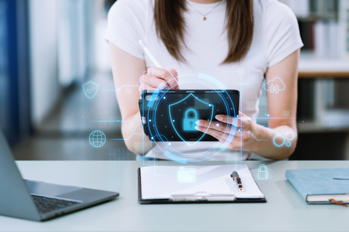 Cybersecurity,And,Privacy,Concepts,To,Protect,Data.,Lock,Icon,And